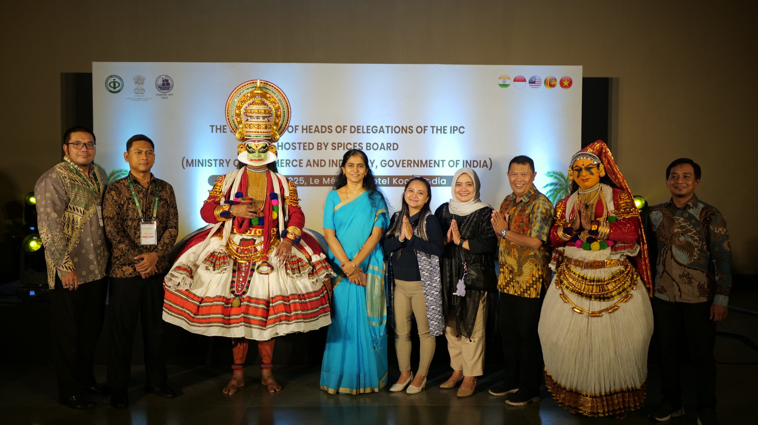 Dinner of the 53rd HOD Meeting – the 53rd IPC ASM ISE